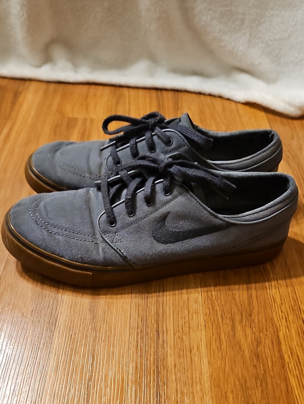 Nike SB Stefan Janoski Shoes Size 9.5